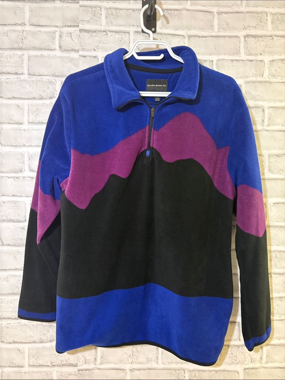 Silver Jeans Men’s Blue & Black Colorblock Fleece Pullover